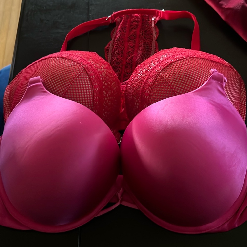 Two 36D Victoria Secret Push up bras
